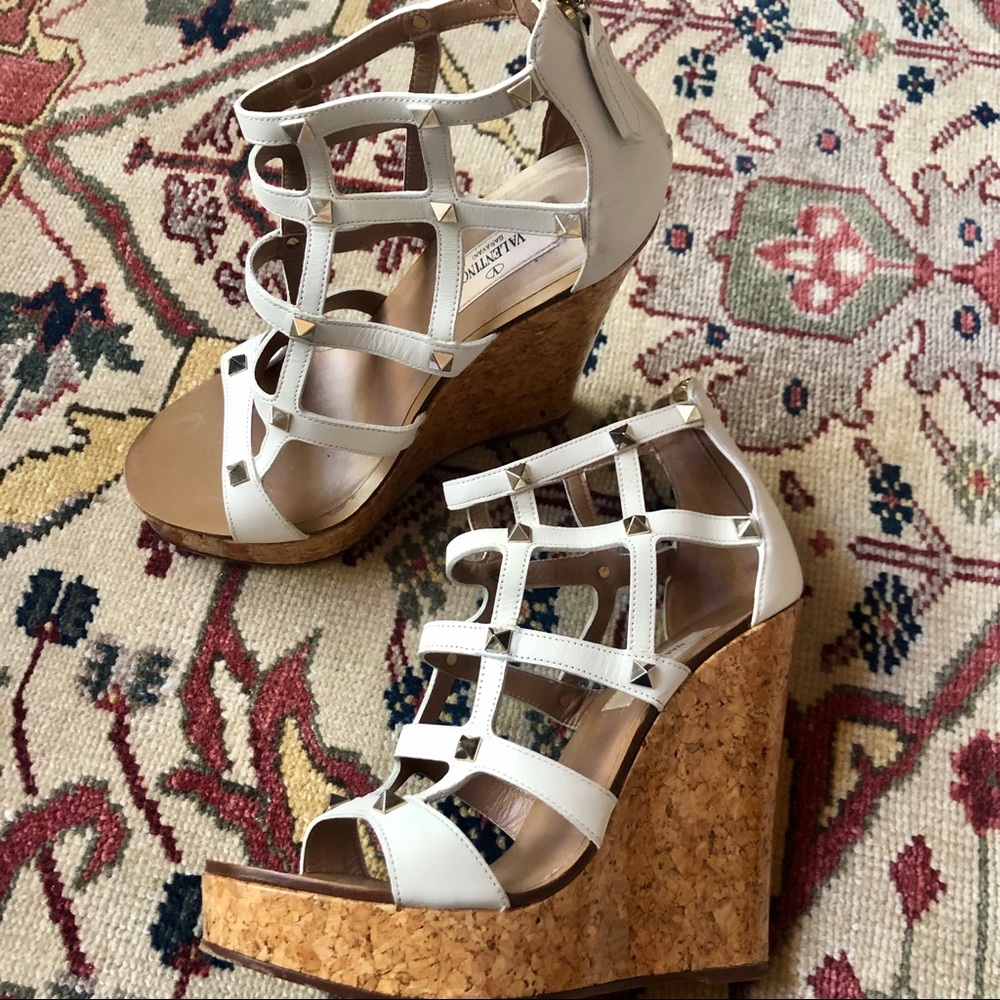☀️SUMMER SALE☀️ Valentino Studded Cork Wedge